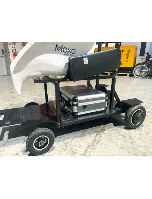 Fauteuil à assistance électrique adapté PMR...