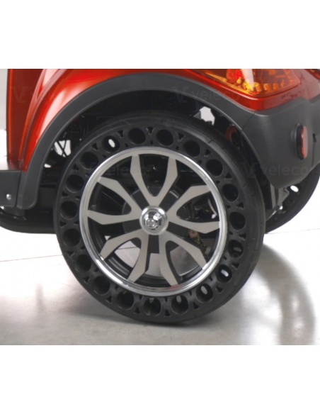 4 pneus pleins pour scooter 4 roues VELECO