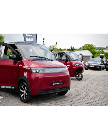 Futuri 4 PRO voiture electrique sans permis...