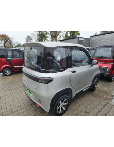 Futuri 4 PRO voiture electrique sans permis...
