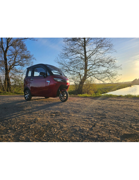 Futuri 3 scooter voiturette électrique 1500W pour PMR et séniors electroride